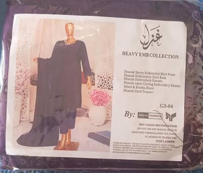 LADIES CLOTHES/WOMENS CLOTHES/GIRLS CLOTHES / /CLOTHES /SUITS/DIFFEREN