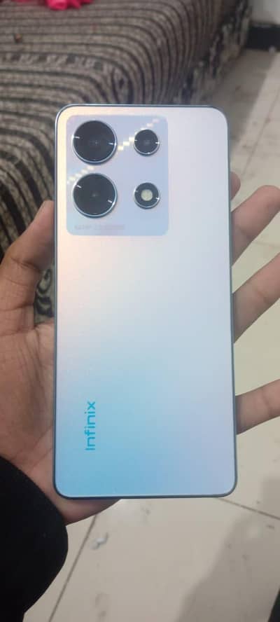 Infinix Note 30 8/256 – 9/10 Condition