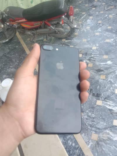 iphone 7plus pta approved 128gb black color all ok 10by9