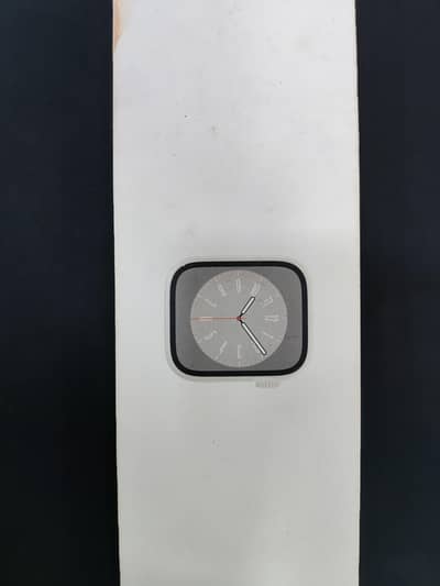 Apple Watch Series 8 45MM Sil Alu Colour  100% Battery Health