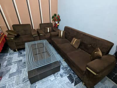 Sofa and table for sale