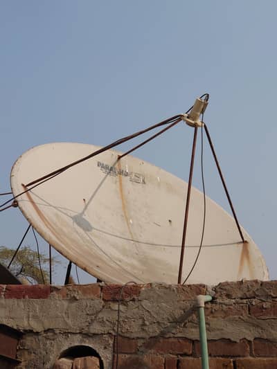 two 6 feet dish antenas+receiver