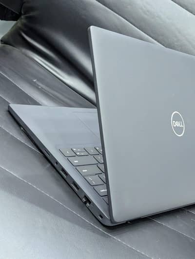 Dell Laptop Touch Screen 10Th Generation Core i5