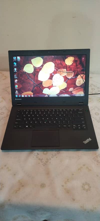 Lenovo Thinkpad L440 core i3 4th gen