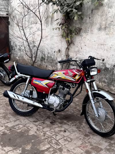 Honda 125 2025 model Islambad registered