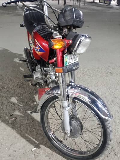 Honda 70 2019 model Faisalabad 03356894007/03030937895