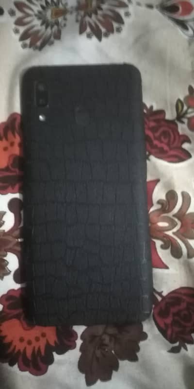 Samsung A20 All OK mobile with box charger