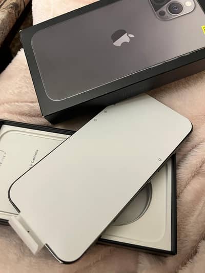 IPHONE 13 PRO MAX LLA 10/10 with box