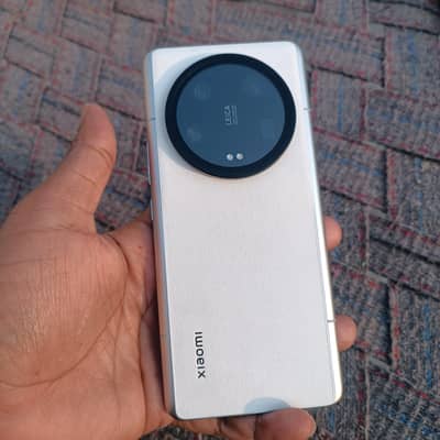 16/512 xiaomi 13 ultraa