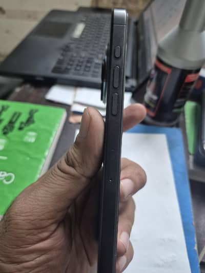 Iphone 15 pro max PTA 256gb