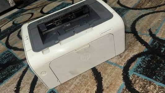 HP Laser Jet Pro M12a