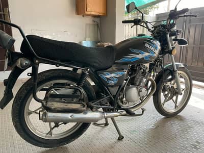suzuki GS 150 Special Edition
