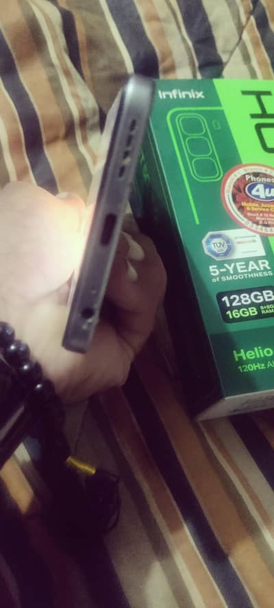 Infinix Hot 50 8+8 128