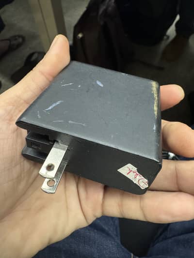 Insignia charger 72.5w