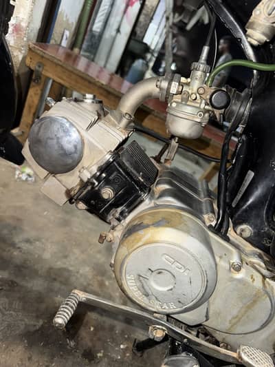 Super Star Black color 70cc model 2020