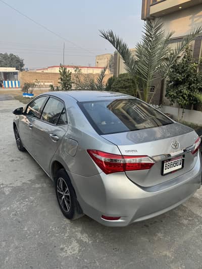 Toyota corolla gli 2015