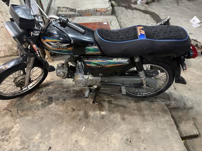 Super Star Black color 70cc model 2020