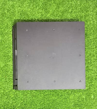 PlayStation 4 Pro 1 tb