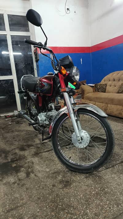 Honda cd70 2023 in very lush conditiion