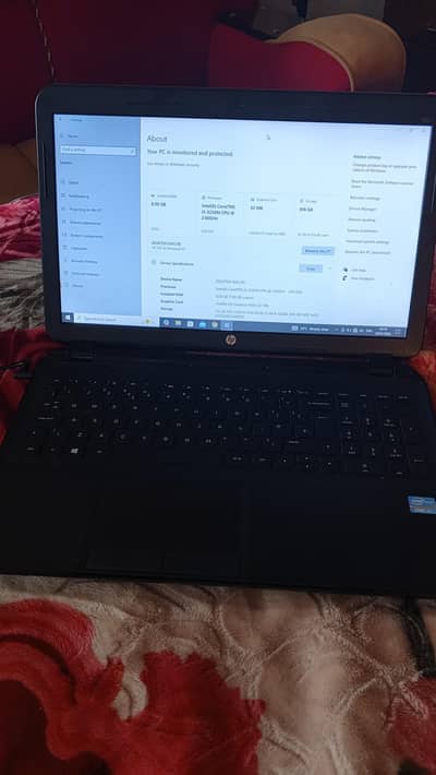 HP laptop used 8GB ram 875GB storage