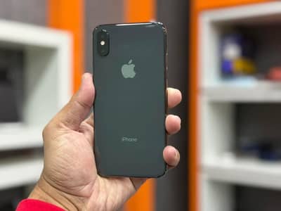 iPhone X 64GB only WhatsApp number 03468444939