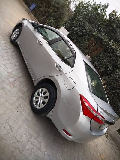 Toyota Corolla Gli 2016 Automatic Total genuine Urgent Sale