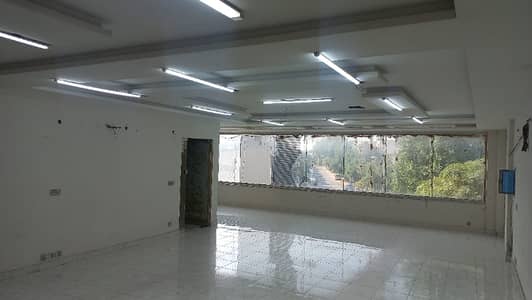 5 MARLA EXCELLENT GOOD CONDITION IDEAL LOCATION FULL HALL OFFICE FOR RENT IN BAHRIA TOWN LAHORE