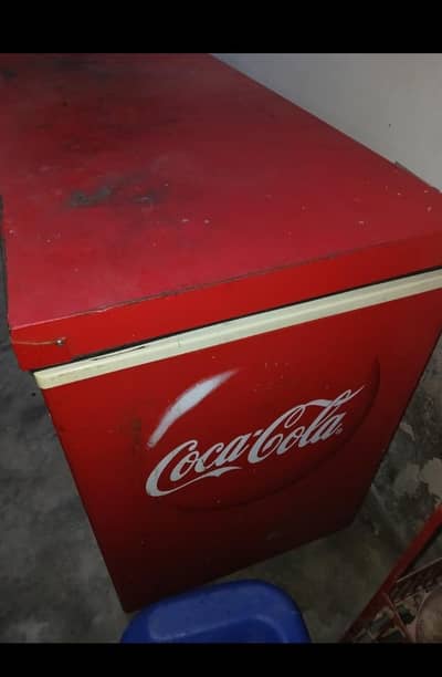 Coca Cola Company Freezer for Sale in Reasonable Price