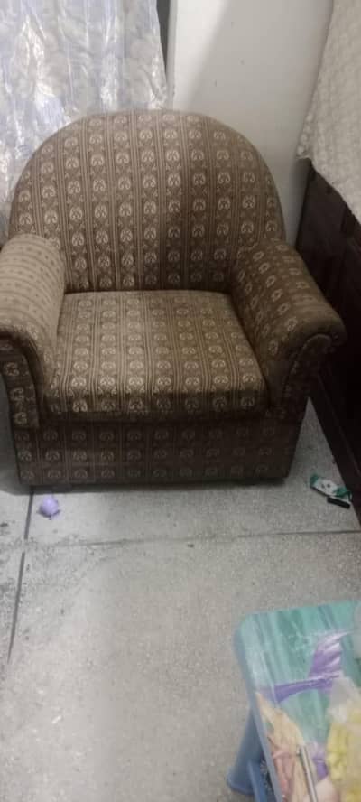 sofa set 3,2,& 1 seater