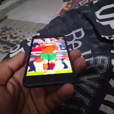 iphone 7non pta. good candisan