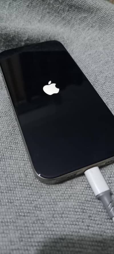 I phone 15 pro non pta 256gb