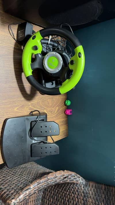 streeing waheel with padal