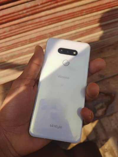 LG style 3 . non PTA . gaming set. 03292508149.