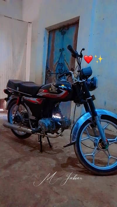 CD 2005 model all OK