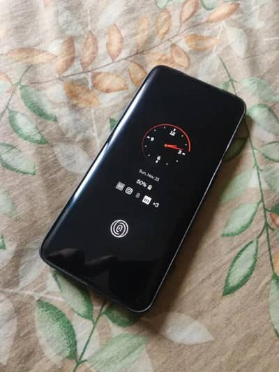 OnePluś 7ť Pŕø 5G Mcleran Edition