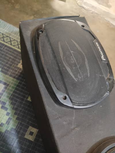 Pioneer TS-A6965 V2R 6x9 inch 3-way coaxial car speaker.
