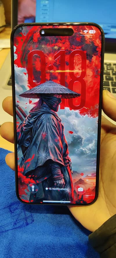 iPhone 15 Pro Max 512GB Black JV | 10/10 Back | Minor Screen Scratch