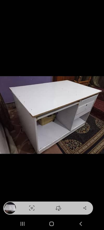 COMPUTER /LAPTOP TABEL