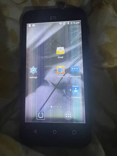 ZTE mobile  black Color har cheez working mai hai video bhi miljae gi