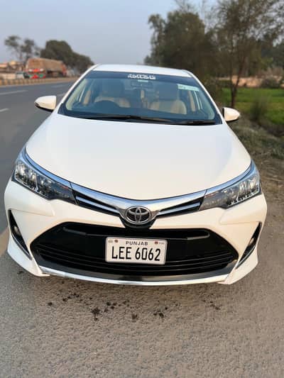 For sale GLI 18 model super white bumper to bumper