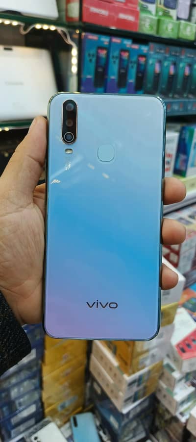 vivo y17 8/256