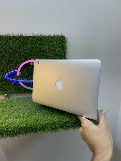 MacBook Air 11’’ 2013 2014 2015 Available WhatsApp 03215984936