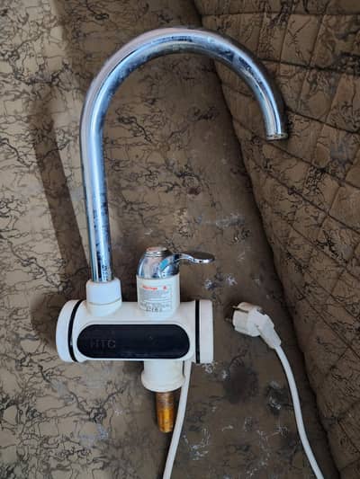 Instant water heating tap in new condition | use low electricity