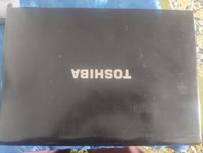 Toshiba laptop satellite core i3  128GB SSD