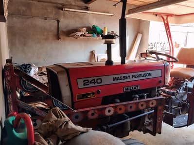 Masey Ferguson 2005 model