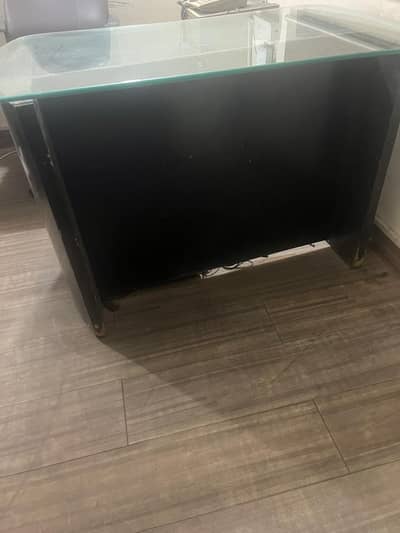 3 executive tables.  Two is in good condition. .