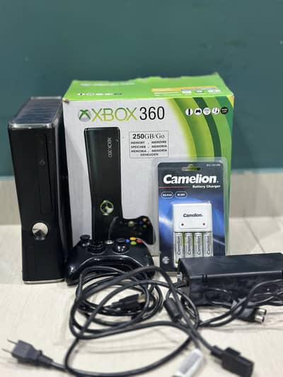 X Box 360 slim