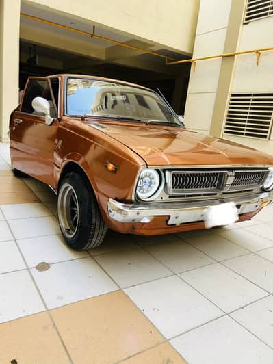 Corrolla 1975 mint condition