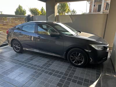 Honda civic 2021 model gray clour . complete documents.