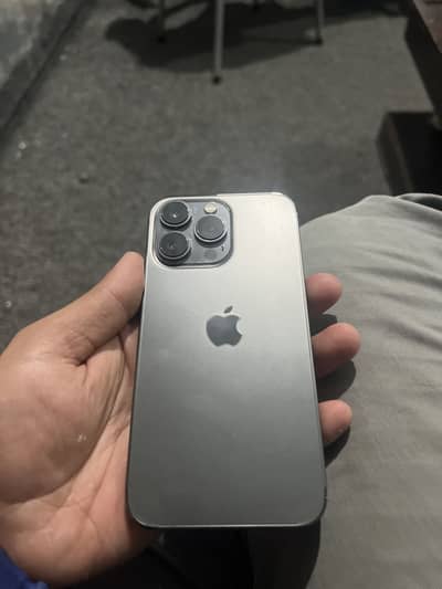 Iphone 13 Pro (1TB) 93%